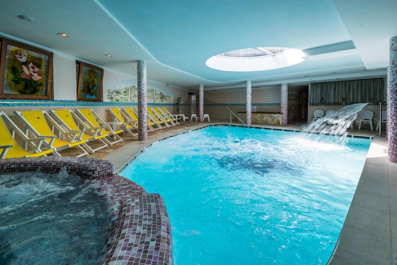 Hotel Rosa Degli Angeli Peio Fonti Exterior foto